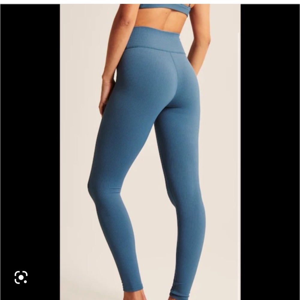 Abercrombie & Fitch blue leggings size L